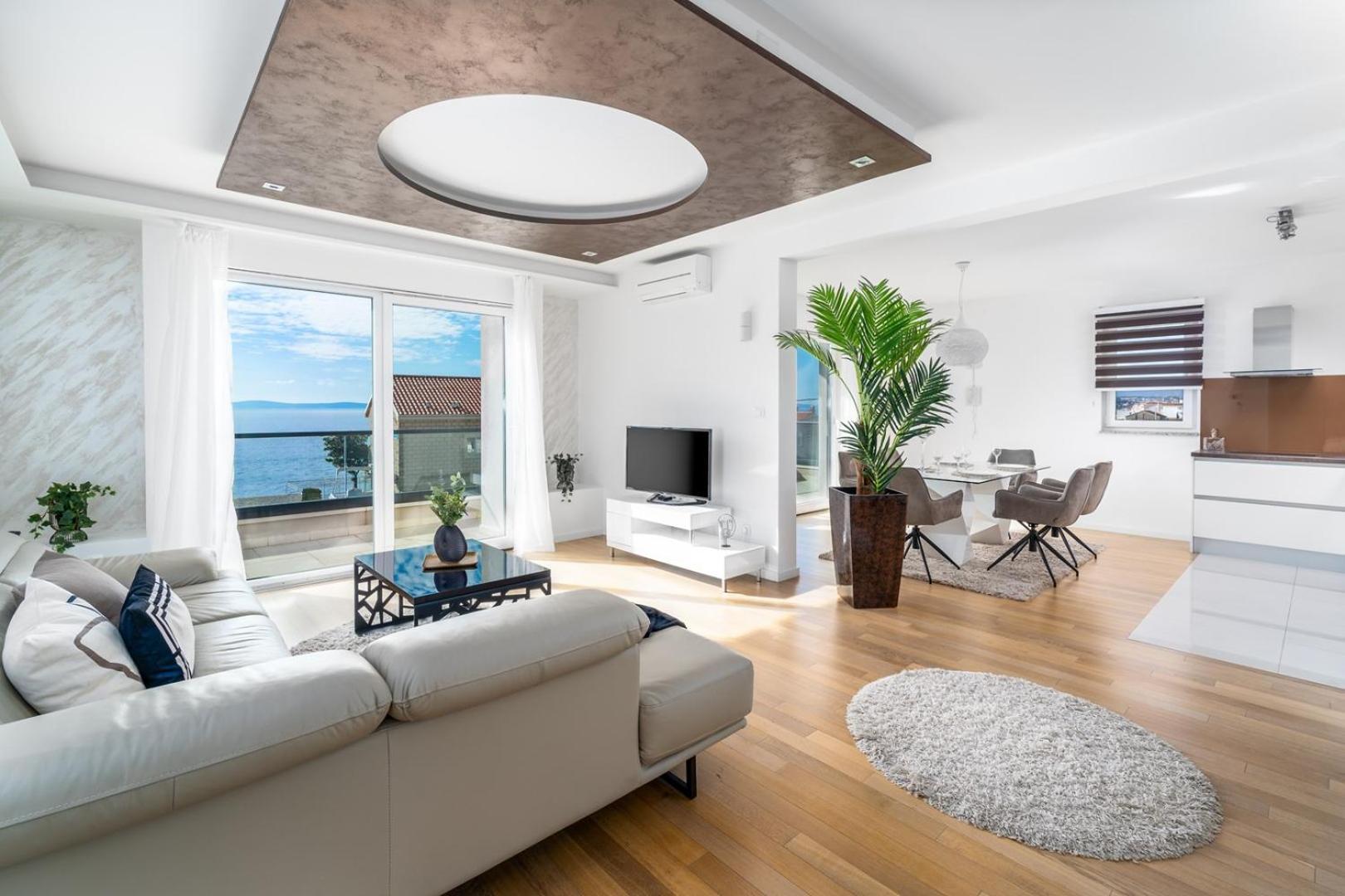 Luxury Villa Lucas With Heated Pool, Whirlpool, Sauna, 14 Pax Podstrana Exterior photo